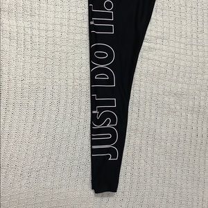 Nike leggings